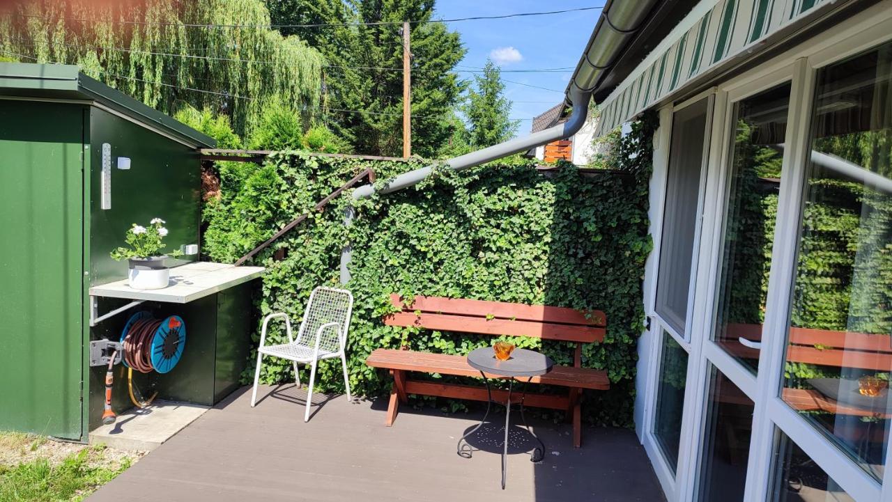 2+2személyes apartman kerttel Appartamento Székesfehérvár Esterno foto